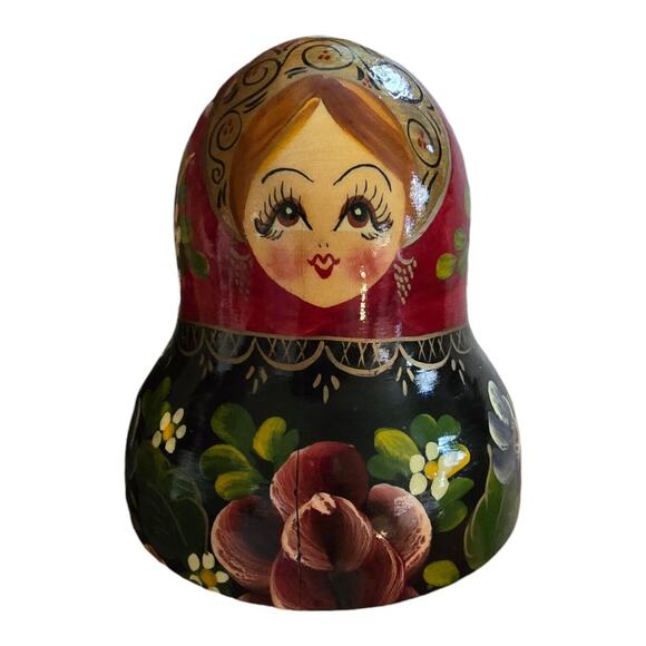 VTG Russian nesting doll 15 pc Hand Carved Painted signed Doll 10" Tall - Picture 6 of 7